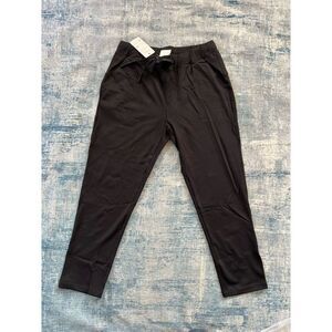 NWT! Yogipace Black Cropped Ankle On The Fly Pants Small